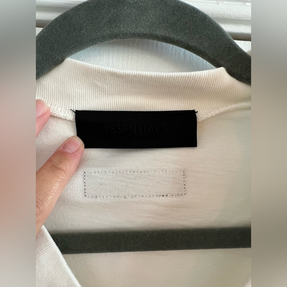 Essentials Men's Cloud Dancer Vneck - image 6